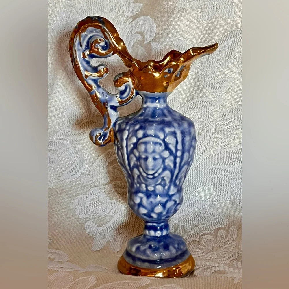VTG Goldra E. Palestine Blue Gold Ewer Pitcher Mold 422 5.75